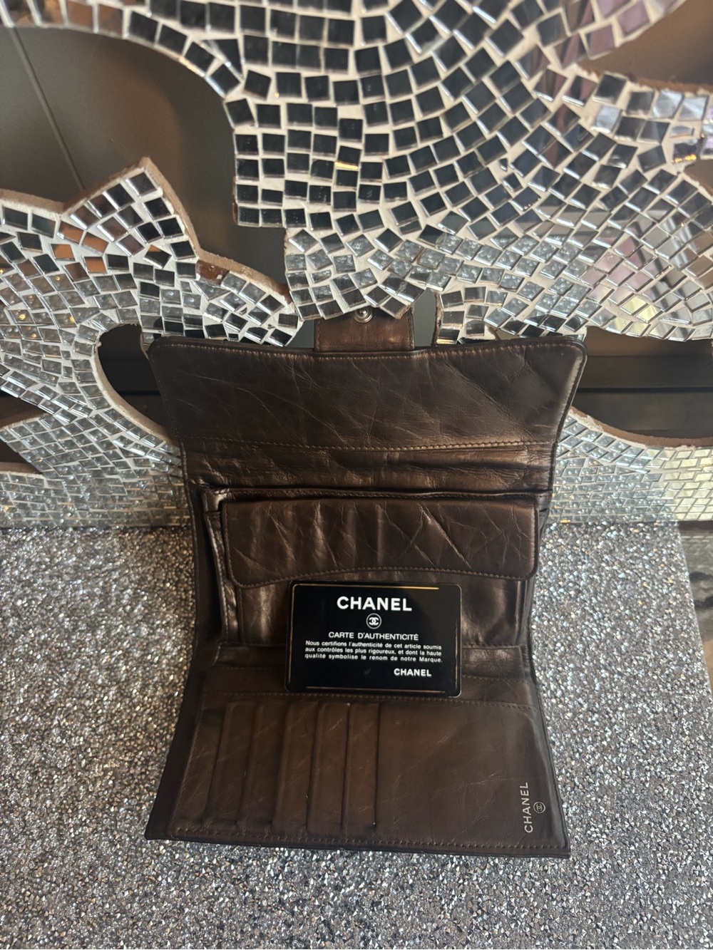 ⭐️Chanel‎ Quilted Leather Wallet - Metallic Gold - Picture 4 of 16